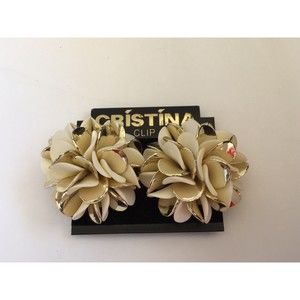 Vintage Cristina Cluster Flower Clip earrings Statement Aesthetic